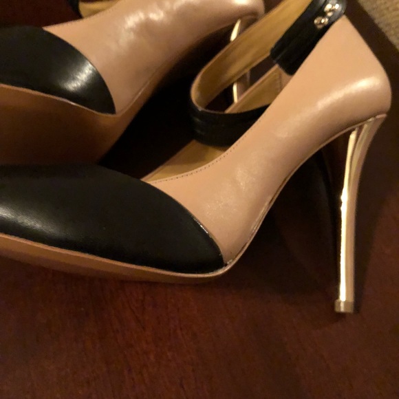 Brand New Coach Heels - Picture 8 of 8